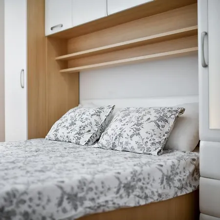 Апартаменты Two Bedroom Apartment - Bridge - Ae1557