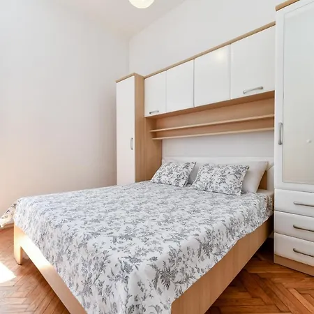 Апартаменты Two Bedroom Apartment - Bridge - Ae1557 *